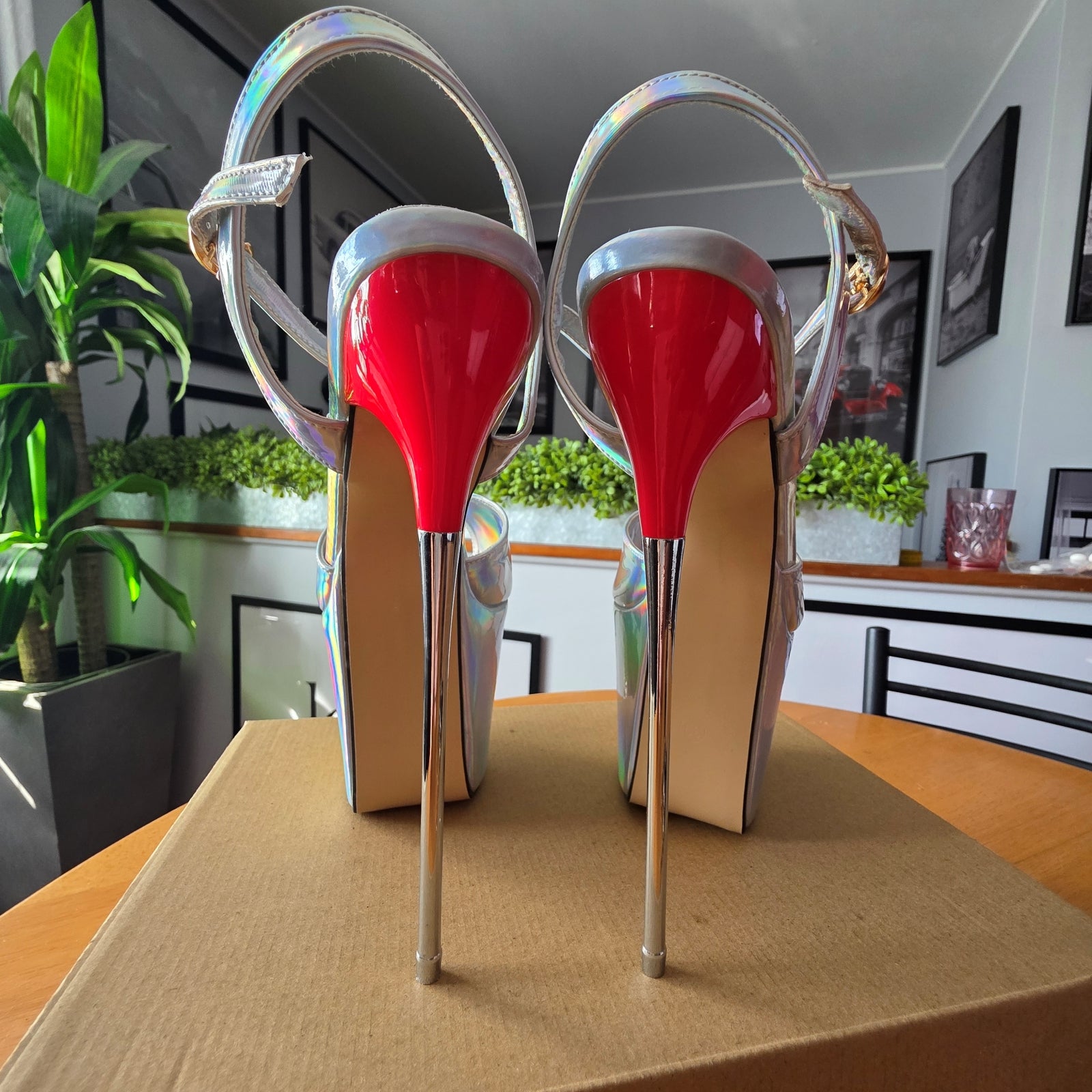SHOES OF HOLLYWOOD SILVER HOLLOGRAM STRAPPY 8 INCH STAINLESS STEEL HIGH HEEL STILETTO PLATFORM  SHOES 8 USA