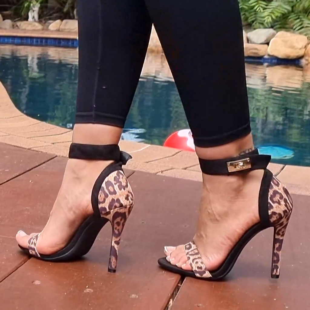 Teal Open Toe Single Sole Heels Velvet Style Joanna Size 6 on eBid United  States | 128686961