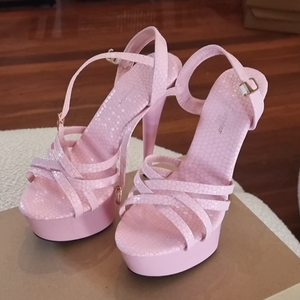 AMANDA BABY PINK STRAPPY 6 INCH HIGH HEEL PLATFORM SHOES QUICK FASTEN BUCKLE SIZE 8 USA